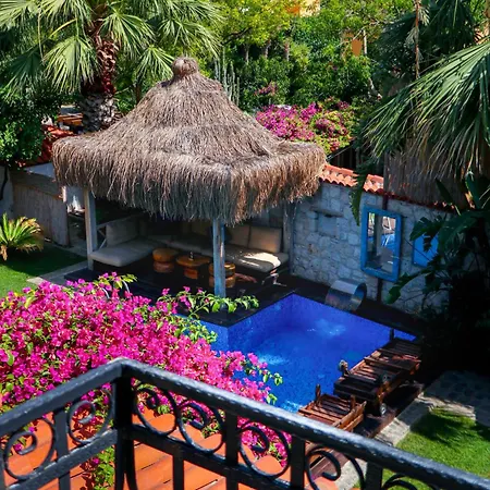 Cocopalm Boutique 3* Alaçatı