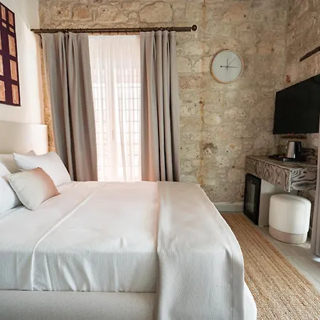 Palm Boutique Hotel