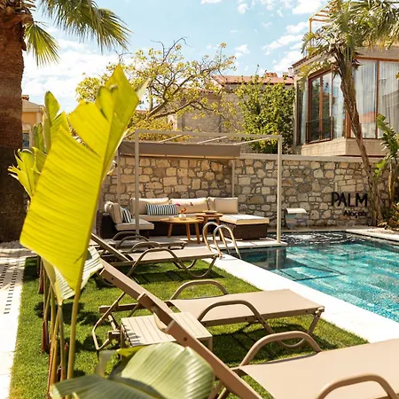 Palm Boutique Hotel